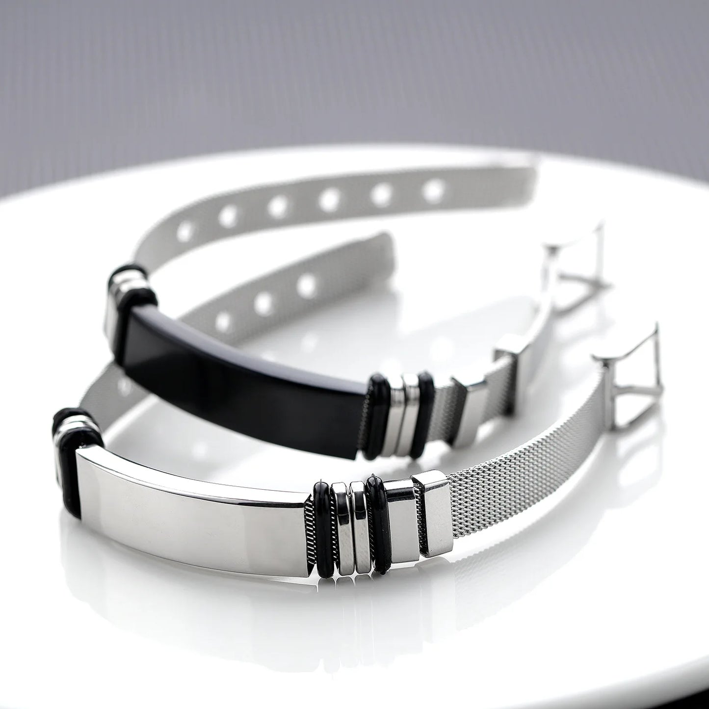 Custom text net bracelet