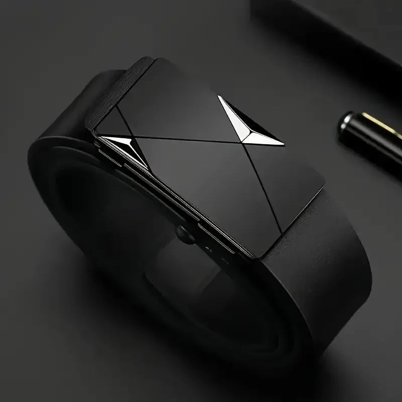 Stylish leather belt for men